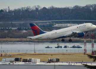 Analyzing the Cause of American Airlines Crash analyzing-the-cause-of-american-airlines-crash