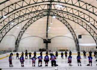 Ice Hockey Promoting Social Mission Thrives Under Mimi Dome ce-hockey-promoting-social-mission-thrives-under-mimi-dome
