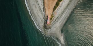 Puget Sound Waves Seattle Suburb: Discover Nature’s Hidden Marvels