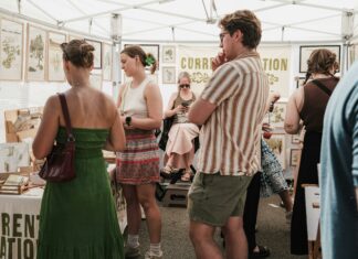 Festivals In Chicago Suburbs This Weekend: Must-See Events!