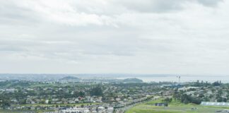 Suburban Areas In New York: Discover Hidden Gems Off The City Buzz