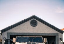 Suburban Vs Yukon XL: Which Powerful SUV Dominates The Roads?