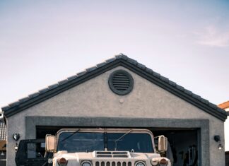 Suburban Vs Yukon XL: Which Powerful SUV Dominates The Roads?