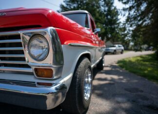 Hotels Near Suburban Collection Showplace: Discover Top Stays Today