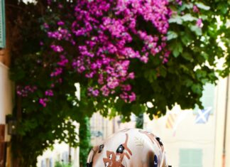 Nice Suburbs Of Atlanta: Discover The Most Charming Neighborhoods