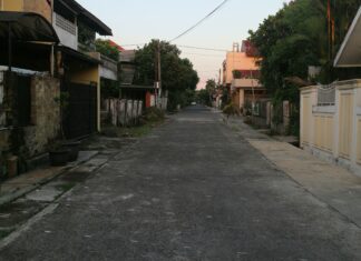 Difference Between Tahoe And Suburban: Which SUV Dominates Roads?