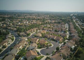 Suburbs Of Nashville TN: Which Neighborhood Suits Your Lifestyle Best?